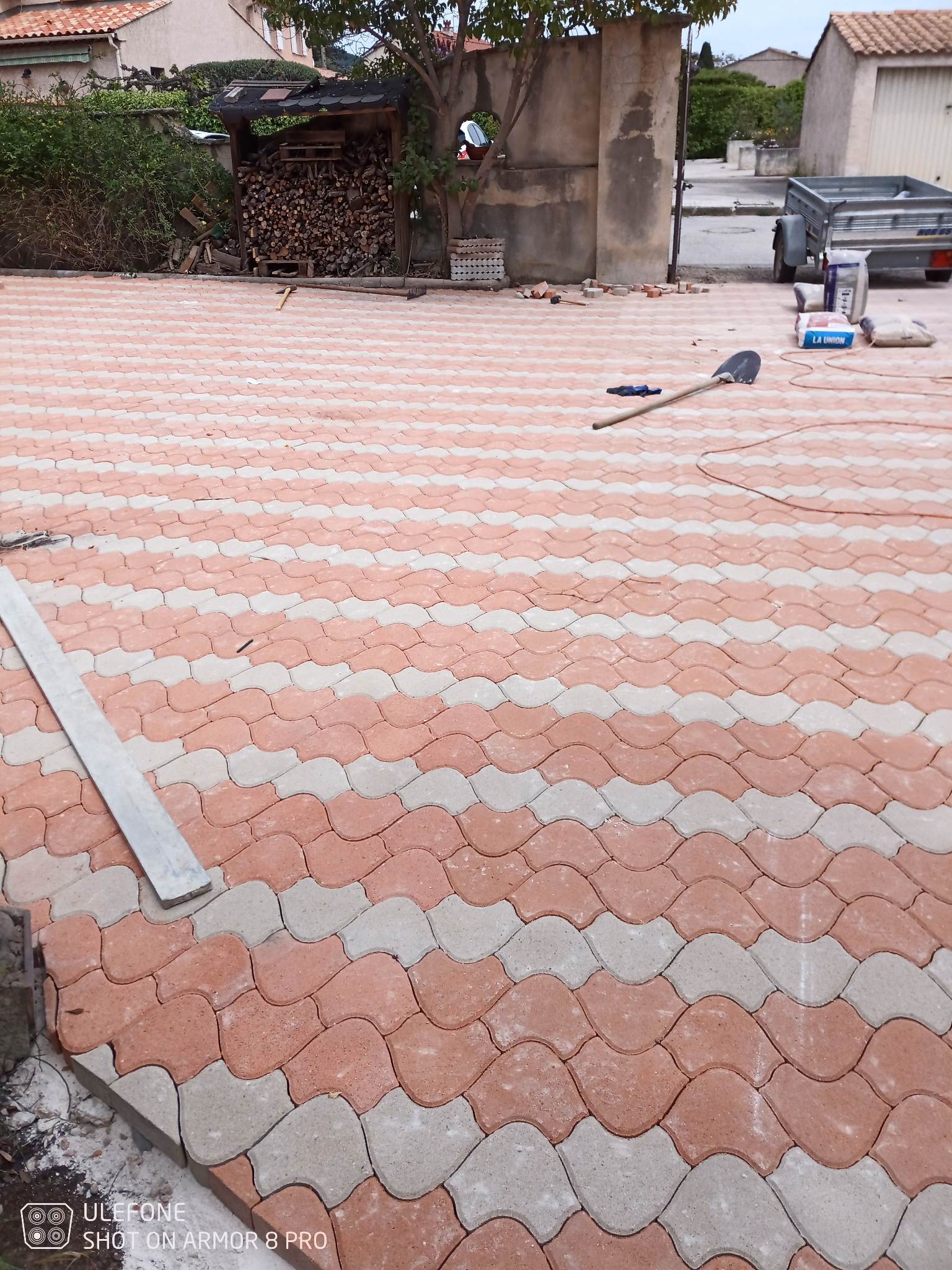 Daziano Services jardin - pose pavé autobloquant - sollies -pont